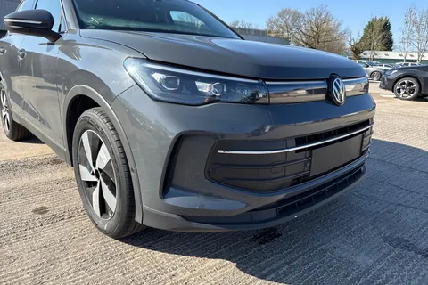  Volkswagen Tiguan 1.5 eTSI MHEV Match DSG Euro 6 (s/s) 5dr Thumbnail #8