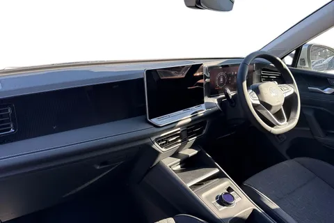  Volkswagen Tiguan 1.5 eTSI MHEV Match DSG Euro 6 (s/s) 5dr Thumbnail #14