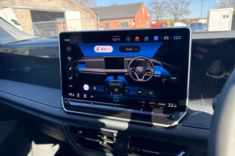  Volkswagen Tiguan 1.5 eTSI MHEV Match DSG Euro 6 (s/s) 5dr Thumbnail #21