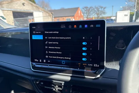  Volkswagen Tiguan 1.5 eTSI MHEV Match DSG Euro 6 (s/s) 5dr Thumbnail #42