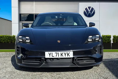 YL71KYK Porsche Taycan Performance Plus 93.4kWh Turbo S Auto 4WD 4dr (11kW Charger) Thumbnail #7