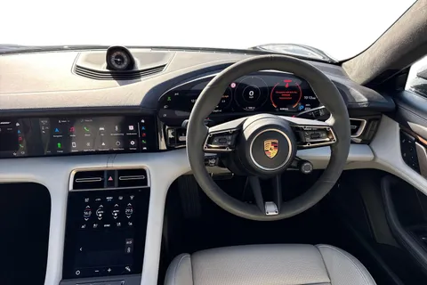 YL71KYK Porsche Taycan Performance Plus 93.4kWh Turbo S Auto 4WD 4dr (11kW Charger) Thumbnail #19