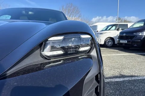 YL71KYK Porsche Taycan Performance Plus 93.4kWh Turbo S Auto 4WD 4dr (11kW Charger) Thumbnail #31