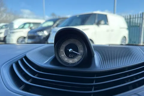 YL71KYK Porsche Taycan Performance Plus 93.4kWh Turbo S Auto 4WD 4dr (11kW Charger) Thumbnail #44