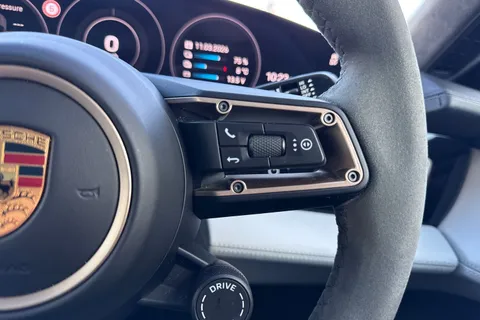 YL71KYK Porsche Taycan Performance Plus 93.4kWh Turbo S Auto 4WD 4dr (11kW Charger) Thumbnail #47