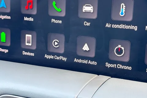 YL71KYK Porsche Taycan Performance Plus 93.4kWh Turbo S Auto 4WD 4dr (11kW Charger) Thumbnail #56