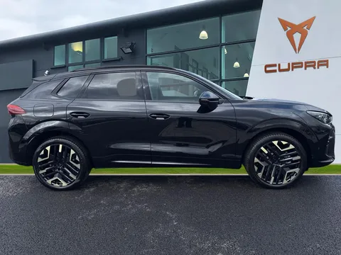  CUPRA Terramar 1.5 eHybrid 25.8kWh Tribe Edition DSG Euro 6 (s/s) 5dr Thumbnail #4
