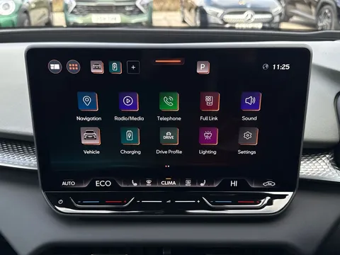  CUPRA Terramar 1.5 eHybrid 25.8kWh Tribe Edition DSG Euro 6 (s/s) 5dr Thumbnail #12