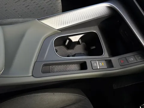  CUPRA Terramar 1.5 eHybrid 25.8kWh Tribe Edition DSG Euro 6 (s/s) 5dr Thumbnail #20