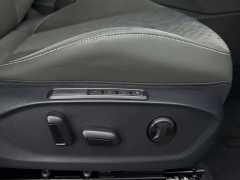  CUPRA Terramar 1.5 eHybrid 25.8kWh Tribe Edition DSG Euro 6 (s/s) 5dr Thumbnail #34