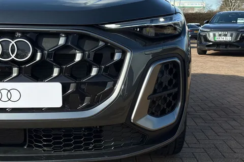 Audi Q5 2.0 TDI S line Sportback S Tronic quattro Euro 6 (s/s) 5dr Thumbnail #30