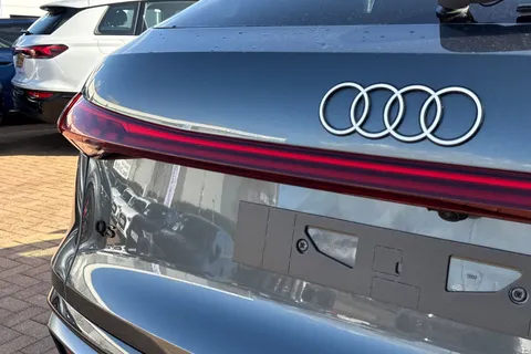 Audi Q5 2.0 TDI S line Sportback S Tronic quattro Euro 6 (s/s) 5dr Thumbnail #39