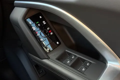 Audi Q5 2.0 TDI S line Sportback S Tronic quattro Euro 6 (s/s) 5dr Thumbnail #44