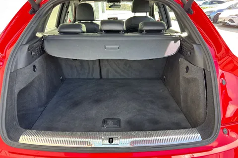 6 of 63 for Audi Q3 2.0 TDI S line Edition S Tronic quattro Euro 6 (s/s) 5dr