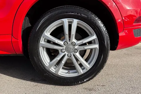 12 of 63 for Audi Q3 2.0 TDI S line Edition S Tronic quattro Euro 6 (s/s) 5dr