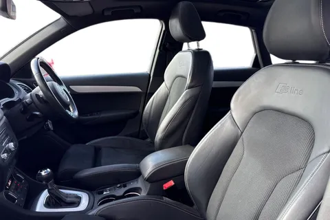 15 of 63 for Audi Q3 2.0 TDI S line Edition S Tronic quattro Euro 6 (s/s) 5dr