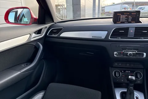 19 of 63 for Audi Q3 2.0 TDI S line Edition S Tronic quattro Euro 6 (s/s) 5dr