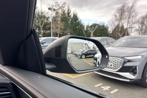 Audi RS Q8 4.0 TFSI V8 Performance Carbon Vorsprung Tiptronic quattro Euro 6 (s/s) 5dr Thumbnail #20