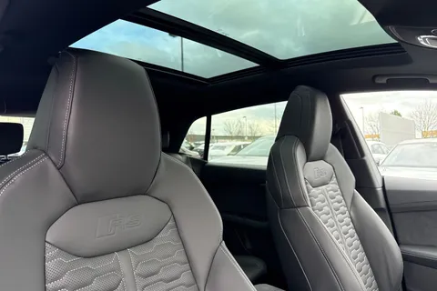 Audi RS Q8 4.0 TFSI V8 Performance Carbon Vorsprung Tiptronic quattro Euro 6 (s/s) 5dr Thumbnail #23