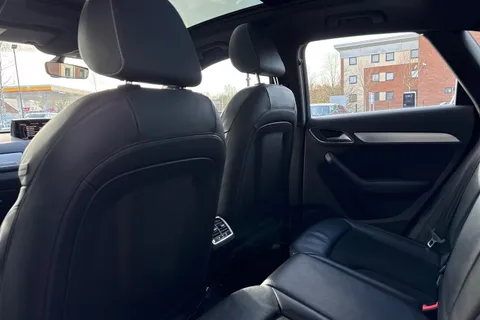 28 of 63 for Audi Q3 2.0 TDI S line Edition S Tronic quattro Euro 6 (s/s) 5dr