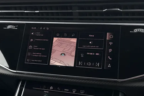 Audi RS Q8 4.0 TFSI V8 Performance Carbon Vorsprung Tiptronic quattro Euro 6 (s/s) 5dr Thumbnail #31