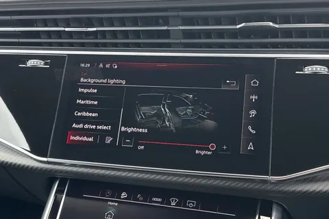 Audi RS Q8 4.0 TFSI V8 Performance Carbon Vorsprung Tiptronic quattro Euro 6 (s/s) 5dr Thumbnail #37