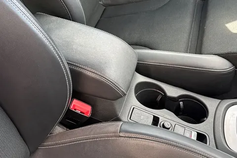 38 of 63 for Audi Q3 2.0 TDI S line Edition S Tronic quattro Euro 6 (s/s) 5dr