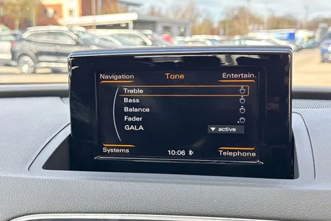 48 of 63 for Audi Q3 2.0 TDI S line Edition S Tronic quattro Euro 6 (s/s) 5dr