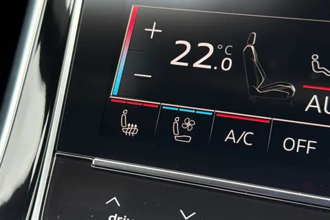 Audi RS Q8 4.0 TFSI V8 Performance Carbon Vorsprung Tiptronic quattro Euro 6 (s/s) 5dr Thumbnail #52