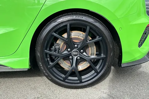 SA23ZWN Audi RS 3 2.5 TFSI Carbon Black Sportback S Tronic quattro Euro 6 (s/s) 5dr Thumbnail #12