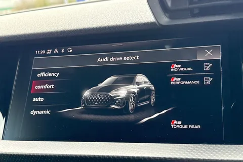 SA23ZWN Audi RS 3 2.5 TFSI Carbon Black Sportback S Tronic quattro Euro 6 (s/s) 5dr Thumbnail #28