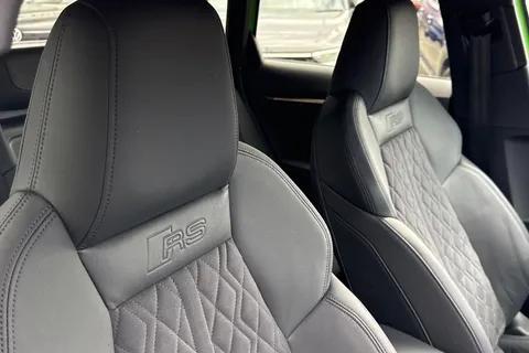SA23ZWN Audi RS 3 2.5 TFSI Carbon Black Sportback S Tronic quattro Euro 6 (s/s) 5dr Thumbnail #40