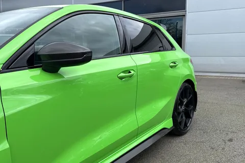 SA23ZWN Audi RS 3 2.5 TFSI Carbon Black Sportback S Tronic quattro Euro 6 (s/s) 5dr Thumbnail #44