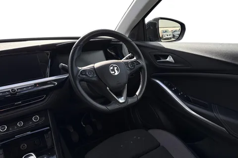 SH22ECE Vauxhall Grandland 1.2 Turbo GS Line Euro 6 (s/s) 5dr Thumbnail #14