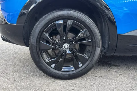 SH22ECE Vauxhall Grandland 1.2 Turbo GS Line Euro 6 (s/s) 5dr Thumbnail #23