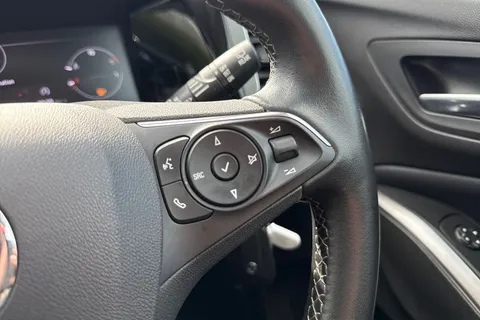 SH22ECE Vauxhall Grandland 1.2 Turbo GS Line Euro 6 (s/s) 5dr Thumbnail #30