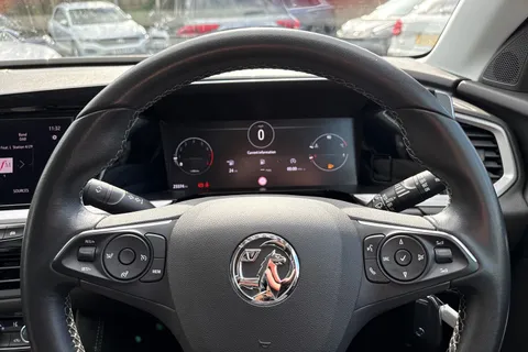 SH22ECE Vauxhall Grandland 1.2 Turbo GS Line Euro 6 (s/s) 5dr Thumbnail #39