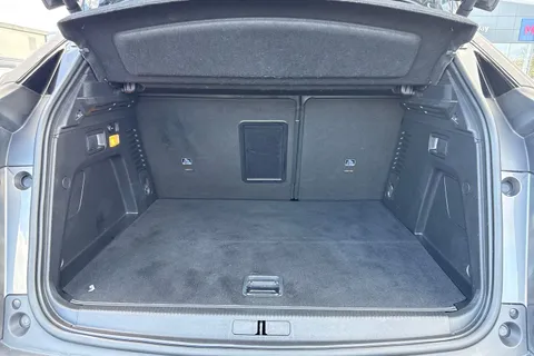 NG71BSZ PEUGEOT 3008 1.6 13.2kWh GT e-EAT 4WD Euro 6 (s/s) 5dr Thumbnail #8