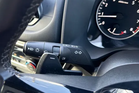 KE73UTZ Nissan Qashqai 1.3 DIG-T MHEV Acenta Premium XTRON Euro 6 (s/s) 5dr Thumbnail #43