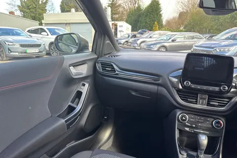 LA24MLU Ford Puma 1.0T EcoBoost MHEV ST-Line DCT Euro 6 (s/s) 5dr Thumbnail #16