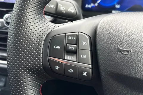 LA24MLU Ford Puma 1.0T EcoBoost MHEV ST-Line DCT Euro 6 (s/s) 5dr Thumbnail #30