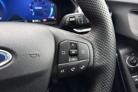 LA24MLU Ford Puma 1.0T EcoBoost MHEV ST-Line DCT Euro 6 (s/s) 5dr Thumbnail #31