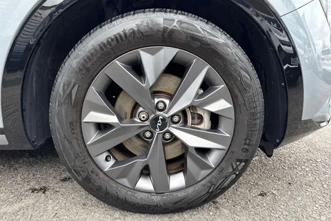 MK23HHO Kia Sportage 1.6T GDi HEV GT-Line S 5dr Auto Thumbnail #15