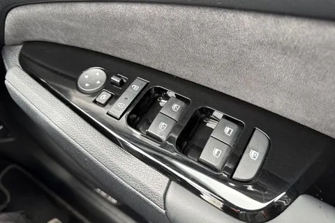 MK23HHO Kia Sportage 1.6T GDi HEV GT-Line S 5dr Auto Thumbnail #44