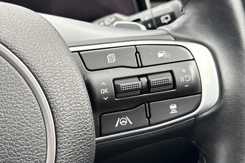 MK23HHO Kia Sportage 1.6T GDi HEV GT-Line S 5dr Auto Thumbnail #49