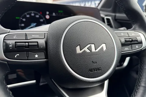 MK23HHO Kia Sportage 1.6T GDi HEV GT-Line S 5dr Auto Thumbnail #51