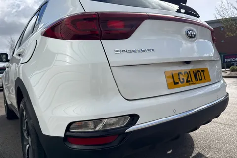 LG21WDT Kia Sportage 1.6 GDi 2 Euro 6 (s/s) 5dr Thumbnail #9