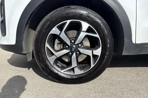 LG21WDT Kia Sportage 1.6 GDi 2 Euro 6 (s/s) 5dr Thumbnail #13