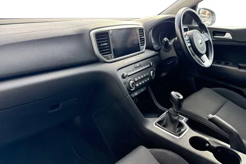 LG21WDT Kia Sportage 1.6 GDi 2 Euro 6 (s/s) 5dr Thumbnail #16