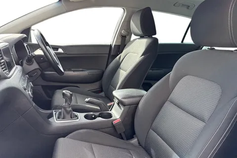 LG21WDT Kia Sportage 1.6 GDi 2 Euro 6 (s/s) 5dr Thumbnail #17